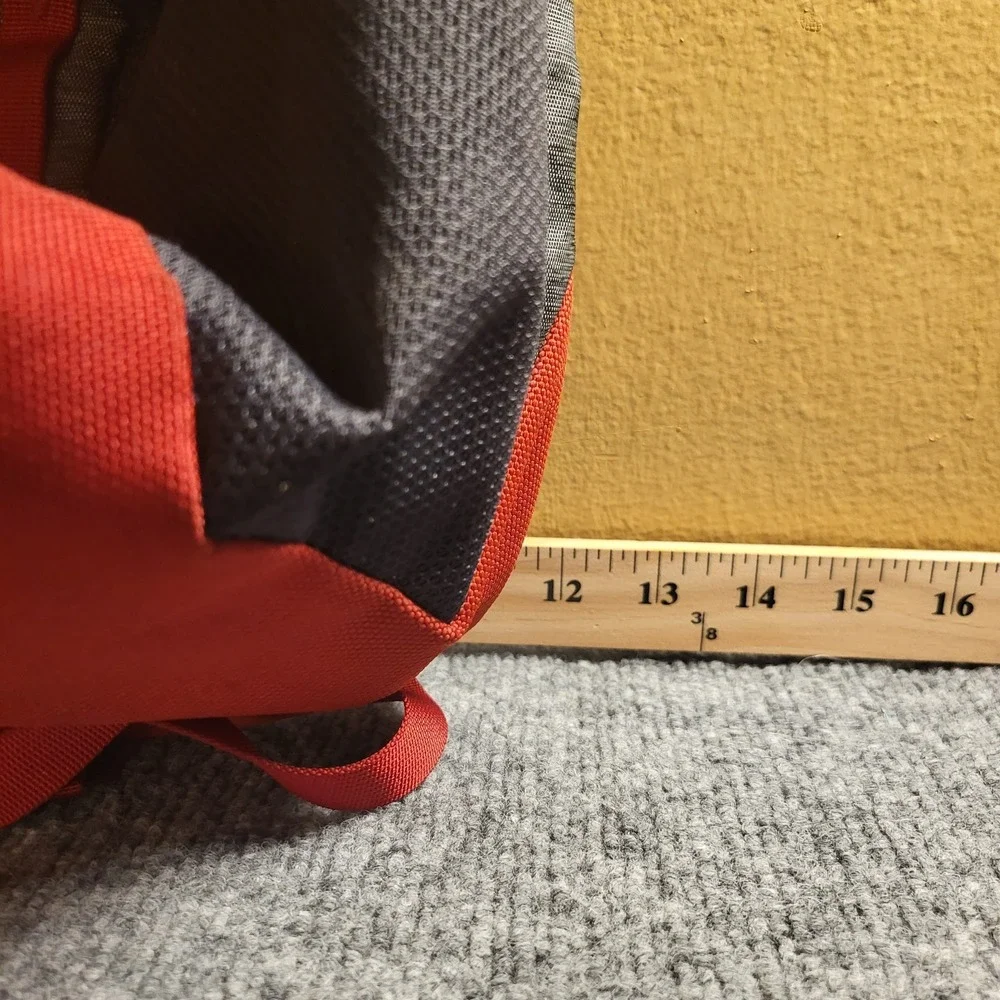 The North Face Vault Backpack Super Clean Gray/Burgundy (NF0A3KV9)